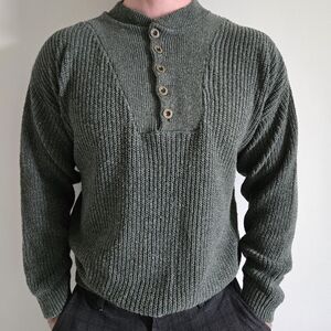 Liberty Men's Green Sweater